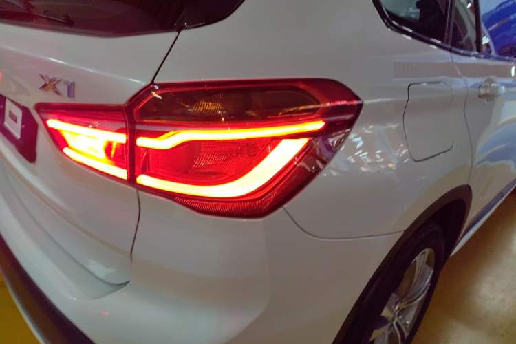 Used BMW X1 2018 sDrive18Li Luxury Model Exterior 3