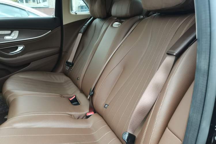 Used Mercedes-Benz E-Class 2021 E 300 L Luxury Model Left Rear Seat