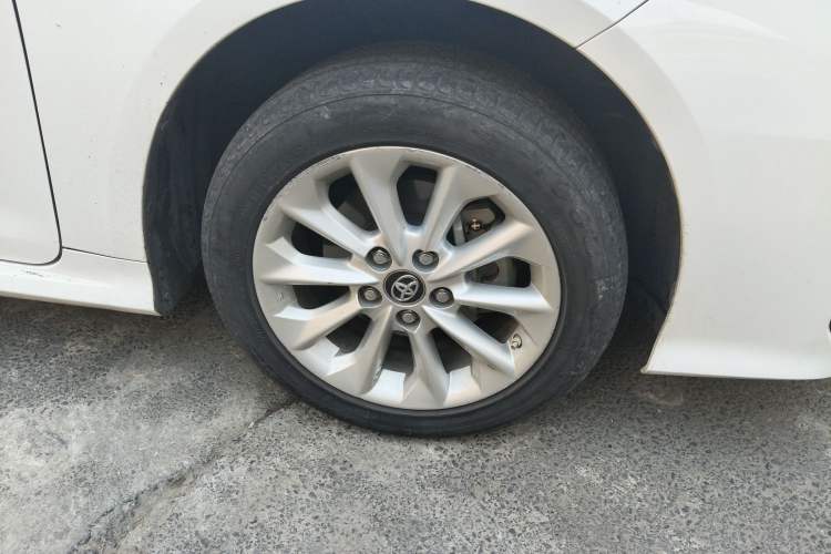 Used Toyota Corolla 2019 Dual-Engine 1.8L E-CVT GL-i Elite Edition