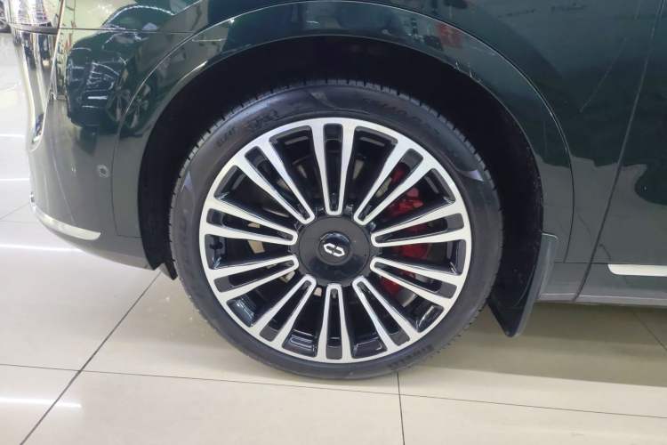 Used Hima AITO M9 2024 Range-Extended Ultra Version 42 kWh 6-Seater Model Exterior 4