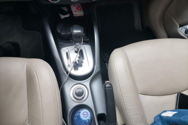 Used Mitsubishi Outlander 2010 Kinhui 2.4 Fashion Edition Gear Lever
