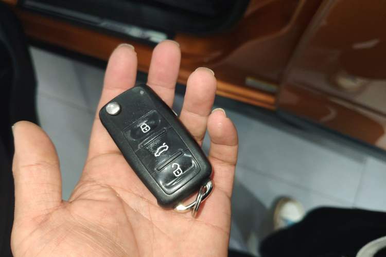 Used Volkswagen Polo 2014 1.6L Cross Polo Automatic
