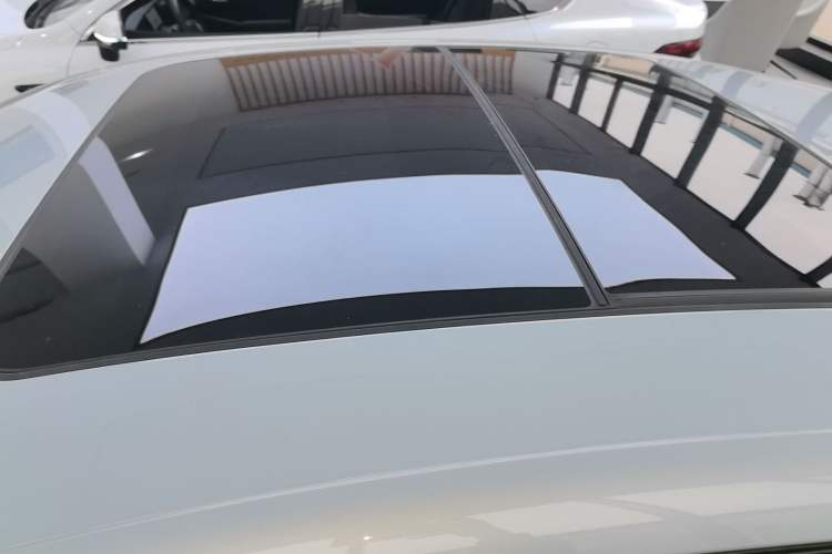 Used BYD Qin L 2024 DM-i 120KM Excellence Model Roof