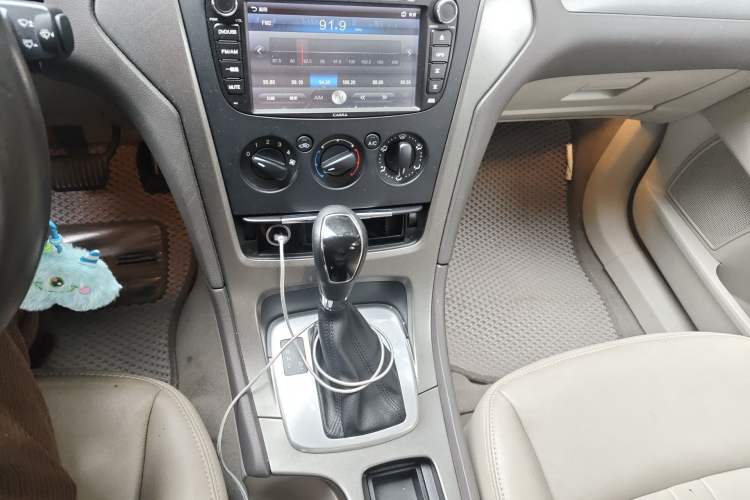 Used Ford Mondeo 2011 2.3L Fashion Edition