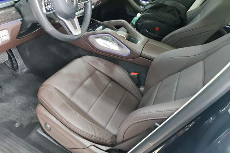 Used Mercedes-Benz GLE 2023 GLE 350 4MATIC Stylish Model
