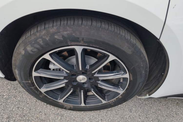 Used Hima Luxeed S7 2024 Max Right Rear Wheel Hub