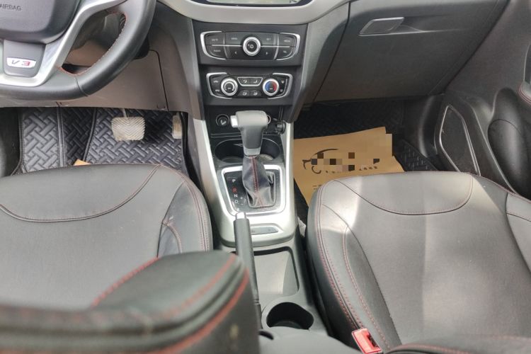 Used Brilliance V3 2015 1.5T Automatic Flagship Model Gear Lever