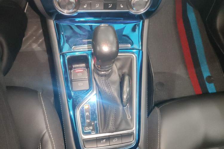 Used Roewe RX3 2018 1.6L CVT Flagship Edition
