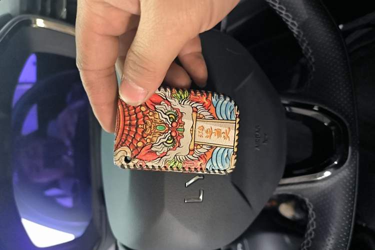 Used Lynk & Co 01 EM-P 2021 1.5TD PHEV Halo Interior 1