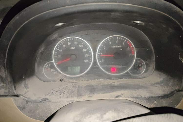 Used Dongfeng Xiaokang C37 2015 1.5L Standard II DK15-06
