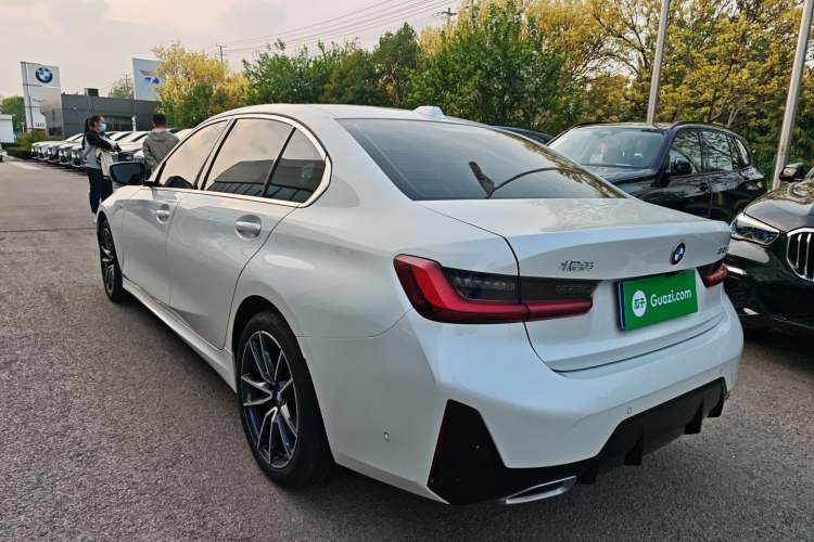 Used BMW 3 Series 2025 325Li M Sport Package Rear Left 45 Deg