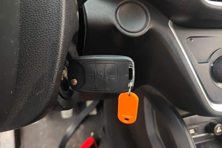 Used Wuling Hongguang S3 2018 1.5L Manual Comfort Model China V Standard
