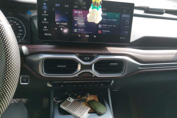 Used Geely Auto Haoyue 2022 1.8TD DCT Luxury 7-Seater