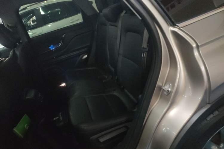 Used Lincoln Corsair 2021 2.0T Two-Wheel Drive Deluxe Edition