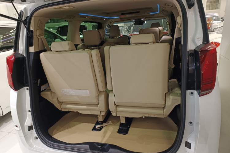 Used Toyota Alphard 2021 Dual-Engine 2.5L Prestige Edition