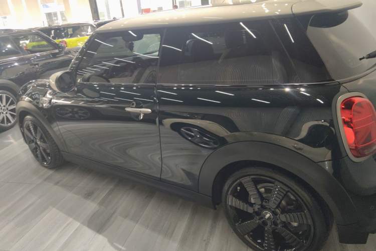 Used MINI MINI 2023 1.5T COOPER Obsession Edition
