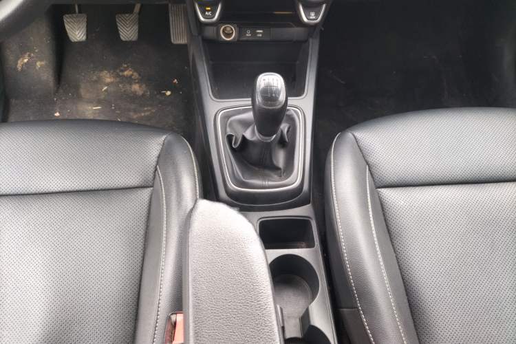 Used Kia K2 2017 Sedan 1.4L Manual Transmission 15th Anniversary Special Edition GLS
