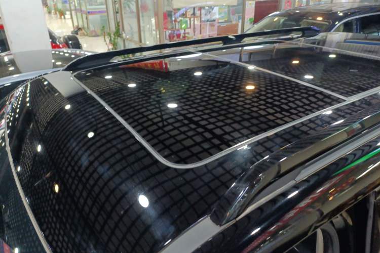 Used Formula Leopard Leopard 5 2023 Navigator Edition
