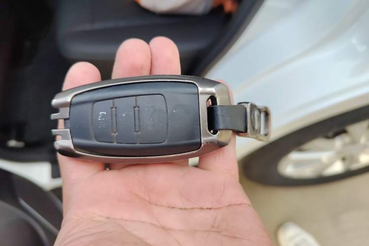 Used Haval H6 2021 Sport Edition 1.5T Automatic Elite Smart Connectivity Model with Hexagonal Grille
