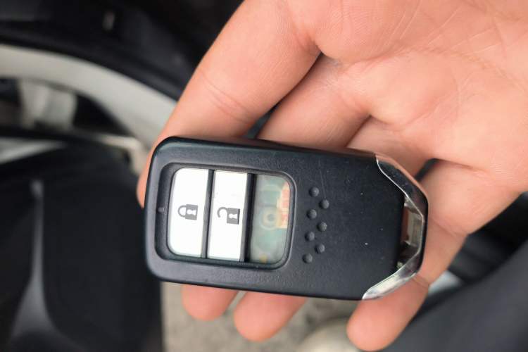 Used Honda Crider 2016 1.8L CVT Luxury Edition
