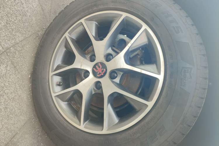 Used BYD Song 2017 Gaishe Upgrade Edition 1.5TID Automatic Elite Model