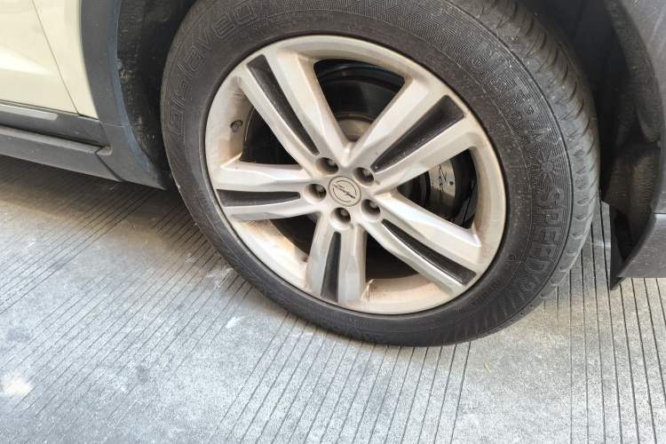 Used Zotye T700 2017 1.8T Dual-Clutch Prestige Model