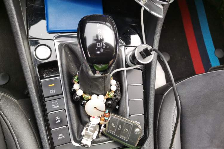 Used Volkswagen Sagitar 2020 280TSI DSG Luxury Version China VI Standard