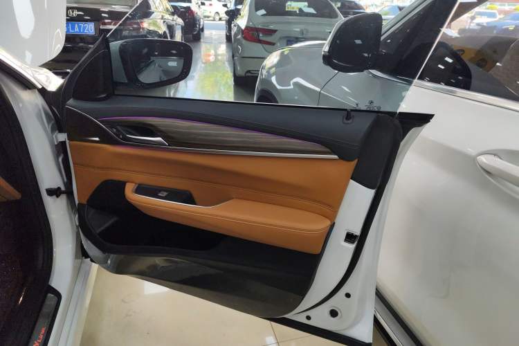 Used BMW 6 Series GT 2021 Updated 630i Luxury Design Package