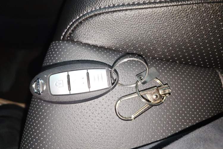 Used Nissan X-Trail 2023 Classic 2.0L Two-Wheel Drive Smart Connect & Comfort Edition
