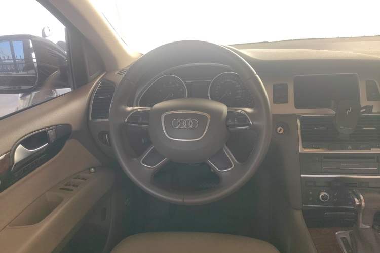 Used Audi Q7 2012 3.0 TFSI Technology Model (200kW) Steering Wheel