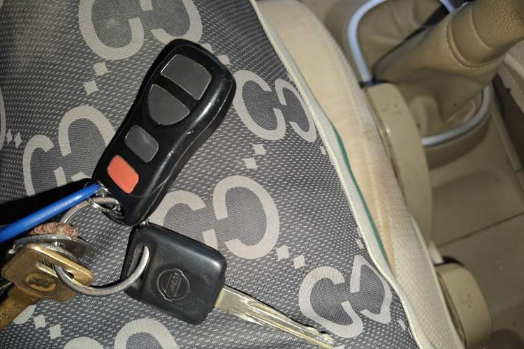 Used Nissan Tiida Sedan 2008 1.6L Manual Smart Version