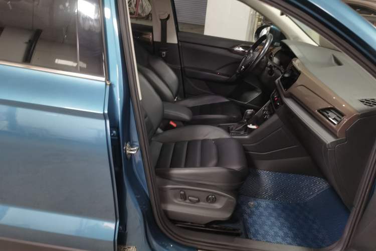 Used Volkswagen Tharu 2020 280TSI Two-Wheel Drive Luxury Plus Version China VI Standard Right Front Seat