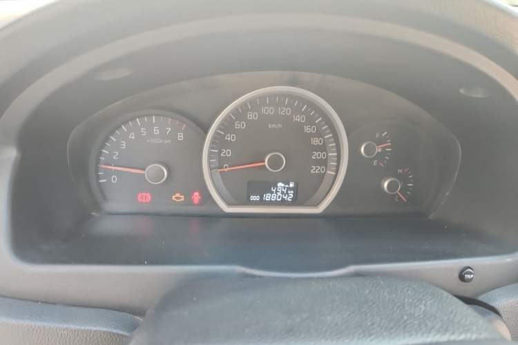 Used Kia Sportage 2013 2.0L Manual Two-Wheel Drive GLS Instrument Cluster