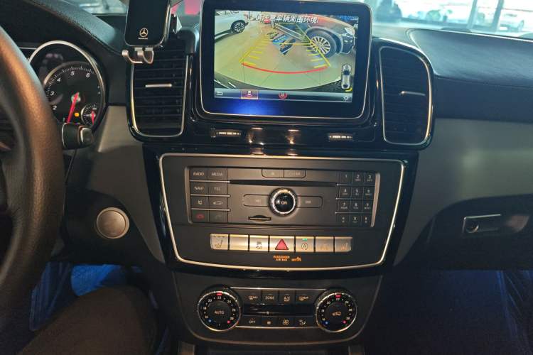 Used Mercedes-Benz GLE Coupe 2015 GLE 320 4MATIC Coupe SUV
