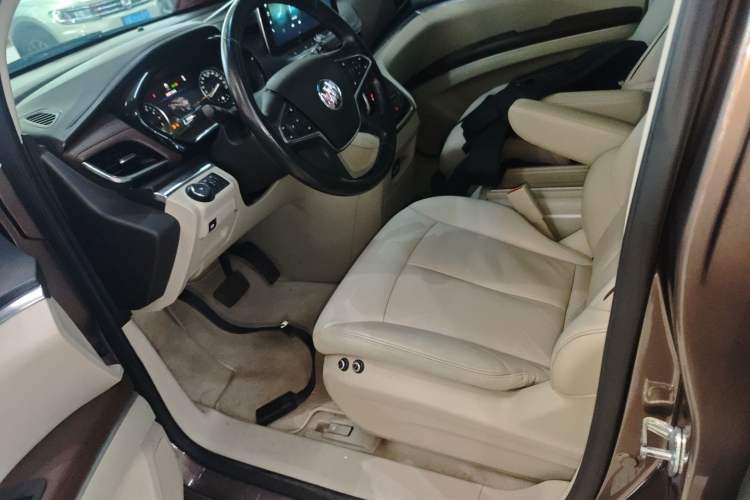 Used Buick GL8 2020 Land Business Class 652T Luxury Model