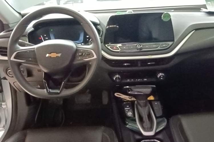 Used Chevrolet Menlo 2022 Star Enjoyment Edition Plus Center Console