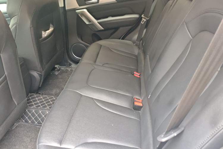 Used Haval H2 2017 Blue Label 1.5T Manual Two-Wheel Drive Elite Model
