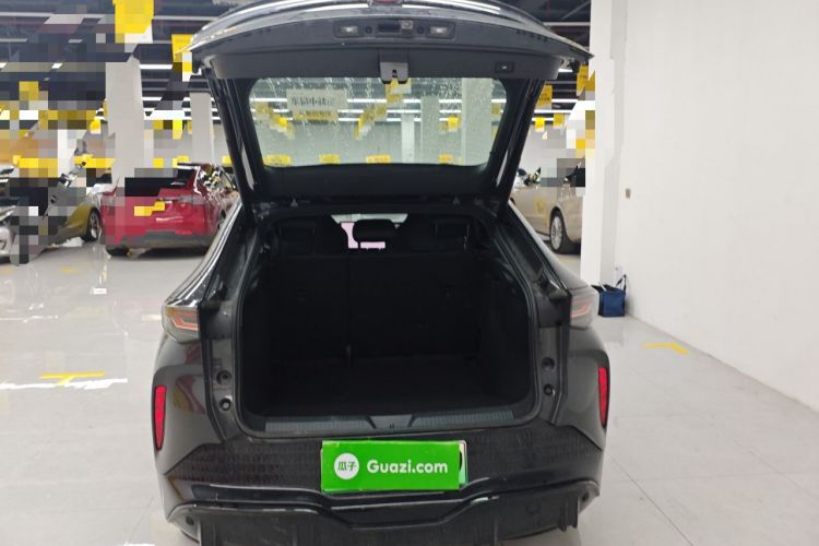 Used Volkswagen ID.UNYX 2024 Pro Long-Range Version Trunk