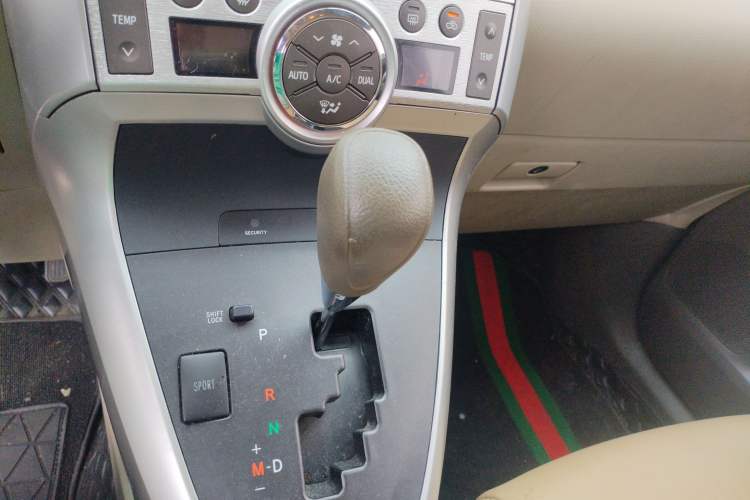 Used Toyota Verso 2014 Starlight 180G CVT Comfort Edition