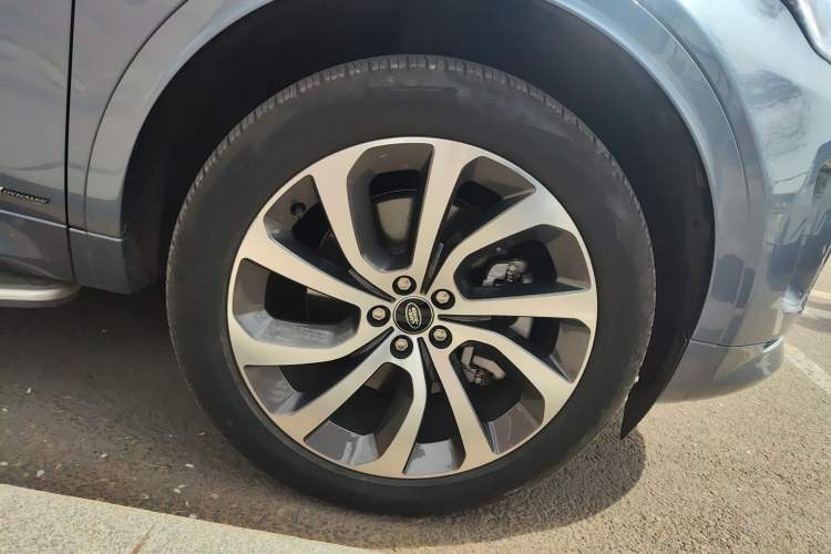 Used Land Rover Discovery Sport 2021 249 PS R-Dynamic S Performance Edition