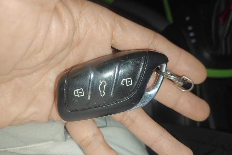 Used Roewe Clever 2021 302km All-Round Version Interior 1