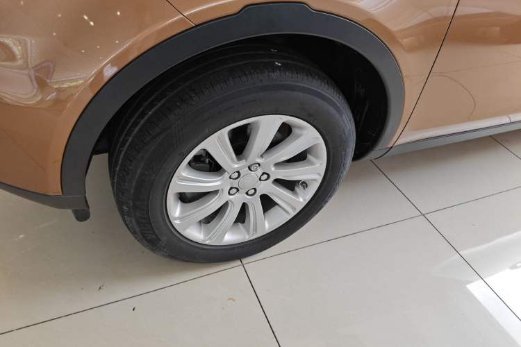 Used Land Rover Discovery Sport 2016 2.0T SE
