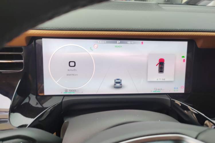 Used Tank 500 New Energy 2024 Hi4-T Odometer Close Up