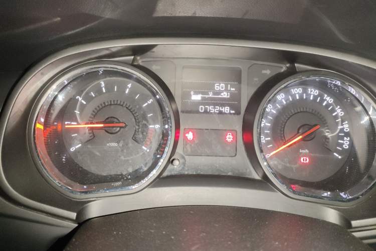 Used Citroen C3-XR 2015 1.6L Manual Pioneer Model
