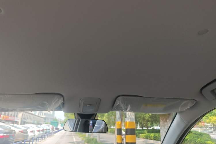 Used Wuling Bingo PLUS 2024 330 km Range Five-Seater Version