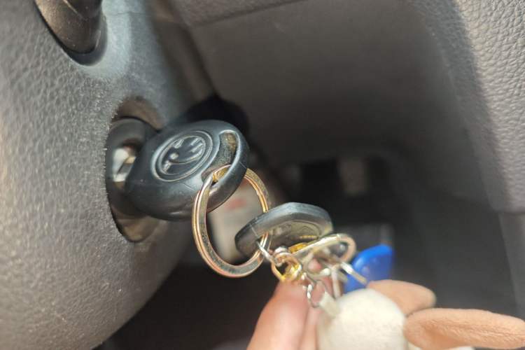 Used Skoda Rapid Spaceback 2016 Revised Version 1.6L Automatic Front-Drive Edition Vehicle Key