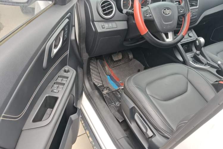 Used Bestune X40 2017 1.6L Automatic Prestige Edition