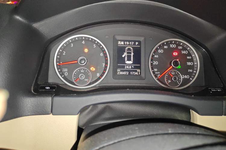 Used Volkswagen Tiguan 2010 2.0 TSI Automatic All-Wheel-Drive Elite Edition