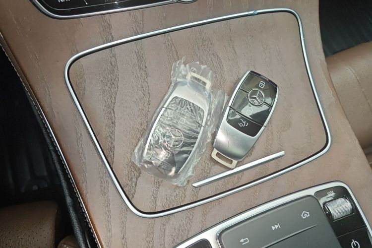 Used Mercedes-Benz E-Class 2020 Facelift E 260 L Vehicle Key