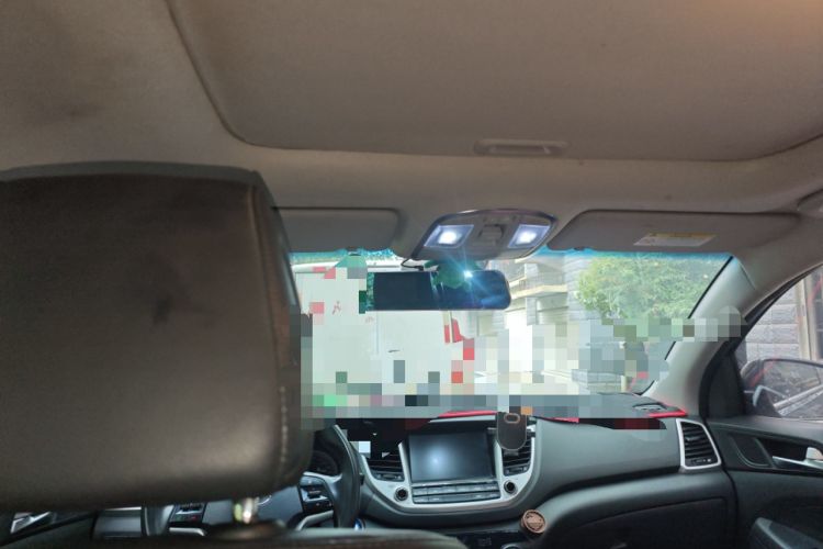 Used Hyundai Tucson 2015 1.6T Dual-Clutch Two-Wheel-Drive Smart Model
